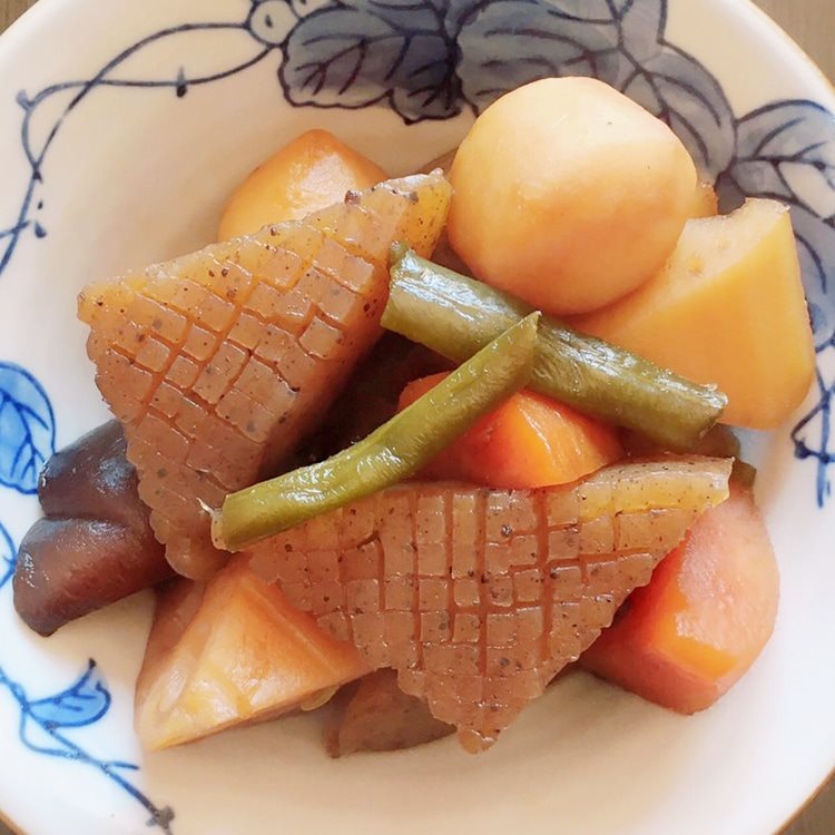 【常温】徳用三角こんにゃく 500G