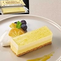 【冷凍】FCケーキ 瀬戸内レモンのレアチーズケーキ 550G