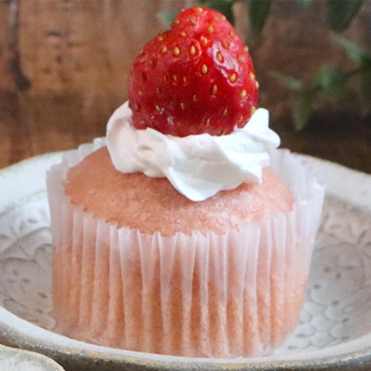 【冷凍】Nしっとり蒸しケーキ いちご 180G