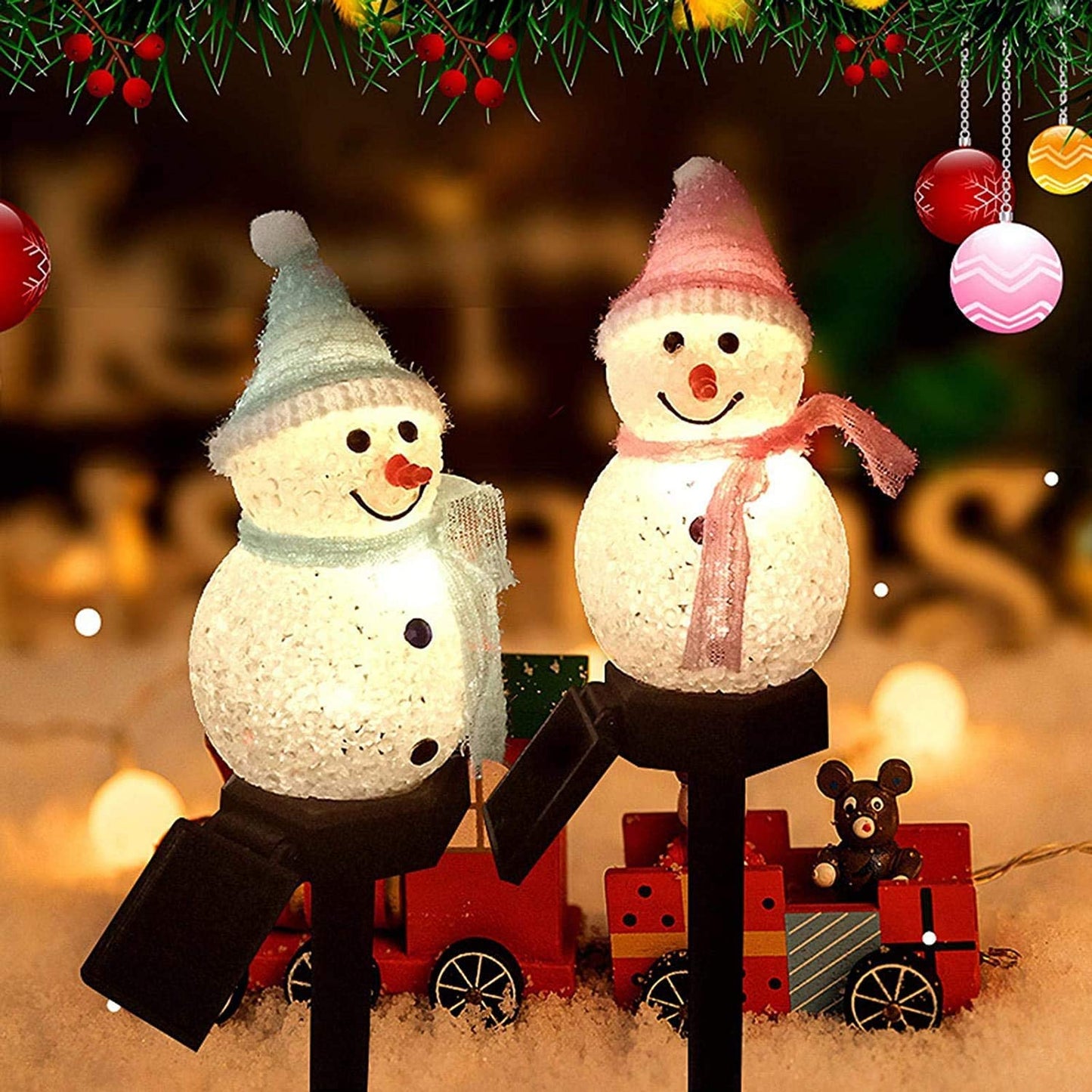 ソーラーガーデンライトイルミネーション屋外 スポットライト防水雪だるま分離型クリスマス スノーマン 置物ライト オールラウンドソーラーライト クリスマスデ装飾LEDライト 庭飾りライト クリスマスデコレーション パスウェイライト 庭 パス パティオ 歩道ガーデンデコレーション 赤