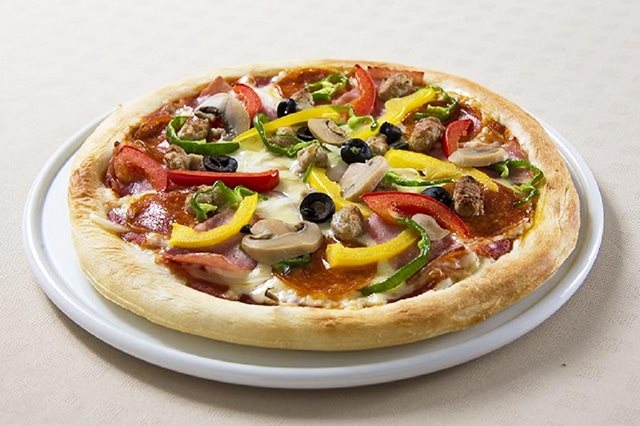 【冷凍】パリッともちもちクラスト 24CM　5食入