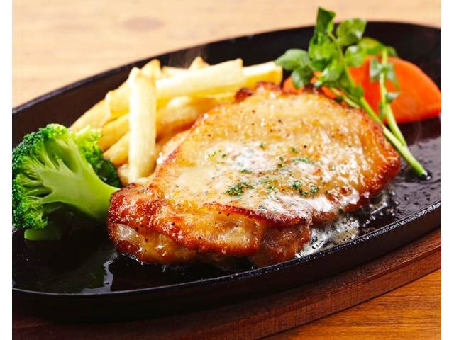 【冷凍】【在庫限】Gグリルチキンステーキ(レギュラー) 約120G　5食入