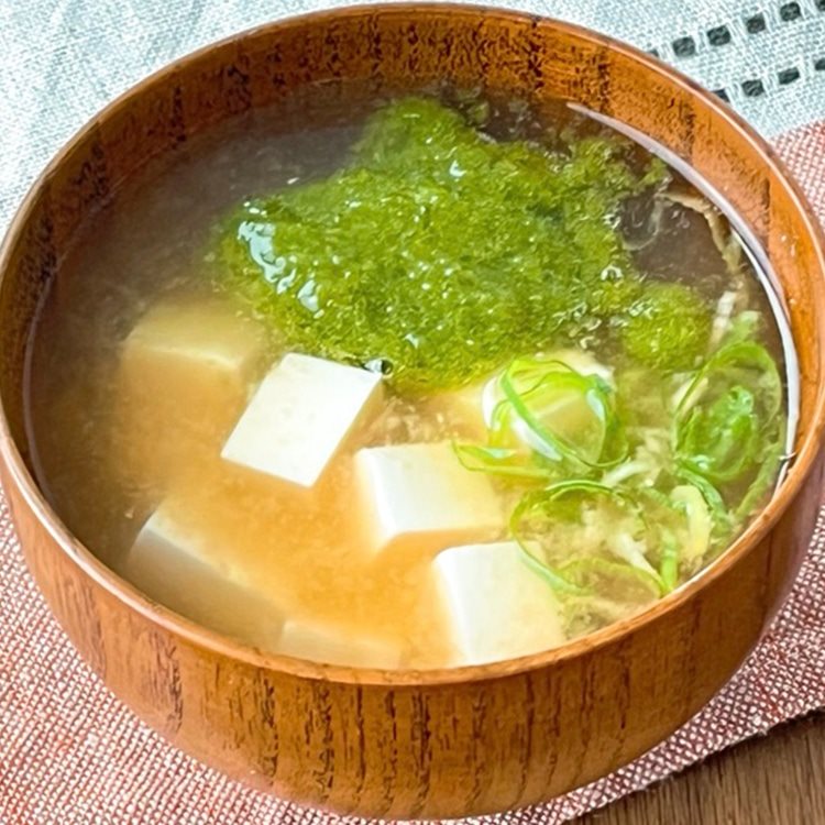【冷凍】冷凍海藻 そのまま手軽にすりおろし風めかぶ 200G