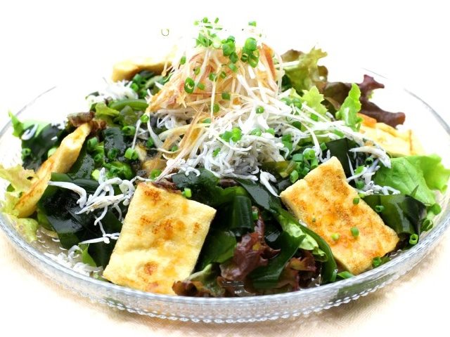 【冷凍】冷凍海藻三陸産丸採りわかめカットL 500G
