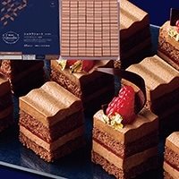 【冷凍】カット済みケーキショコラショート(ベルギー産チョコレート使用) 343G