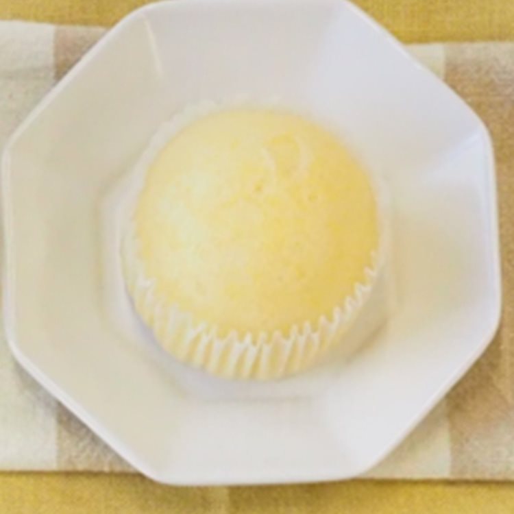【冷凍】Nしっとり蒸しケーキ プレーン 180G