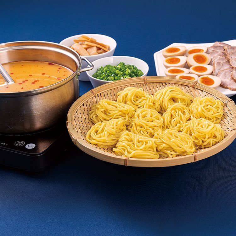 【冷凍】「流水α麺」中華めん(国産小麦粉使用) 200G　5食入