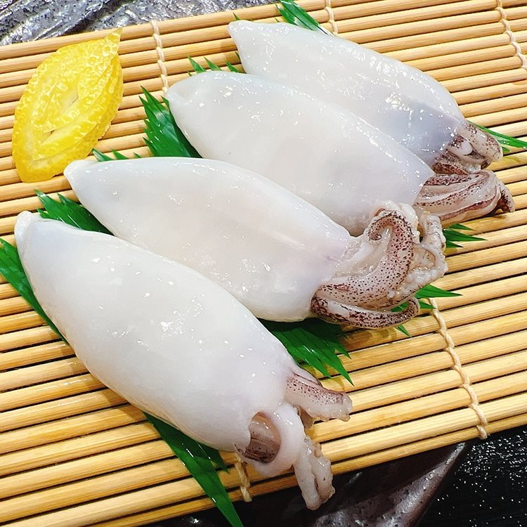 【冷凍】ヤリイカホール クリーン IQF 1KG