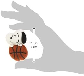 スヌーピー　ぬいぐるみバッジ　バスケ