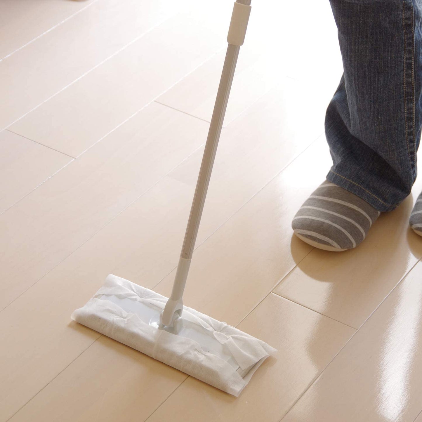 AURO (アウロ) フローリングワックススプレー 詰替パック 350ml